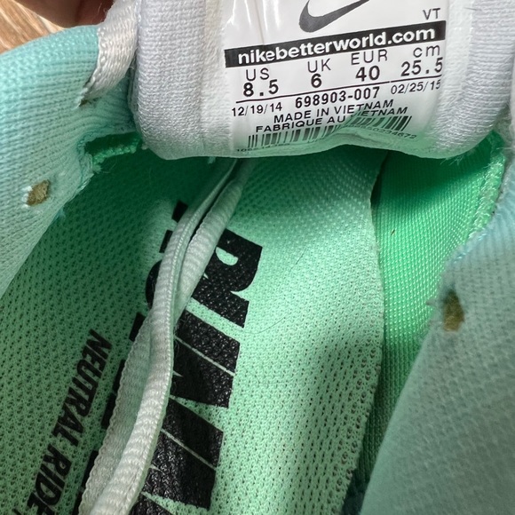 Nike Womens Air Max 2015 698903-007 White Green Running Shoes Lace Up Size 8.5. - Picture 8 of 9